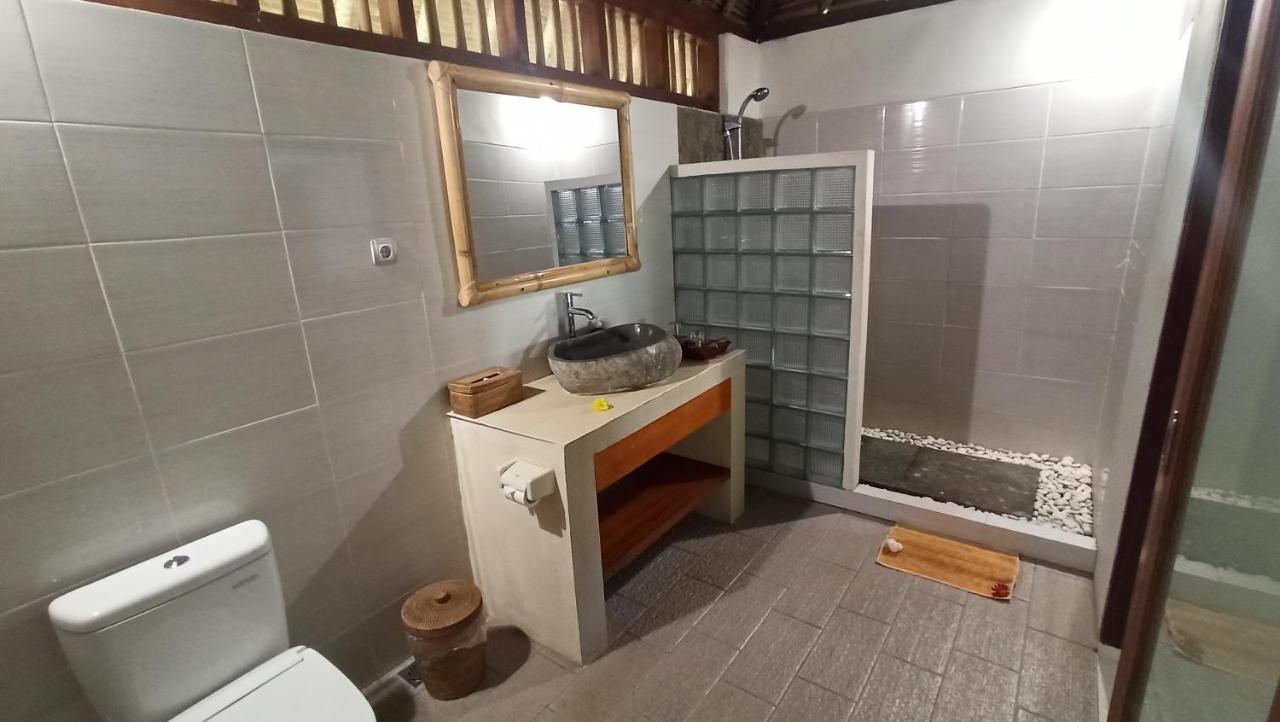 Mama Bella'S Retreat Bed & Breakfast Senggigi Ngoại thất bức ảnh