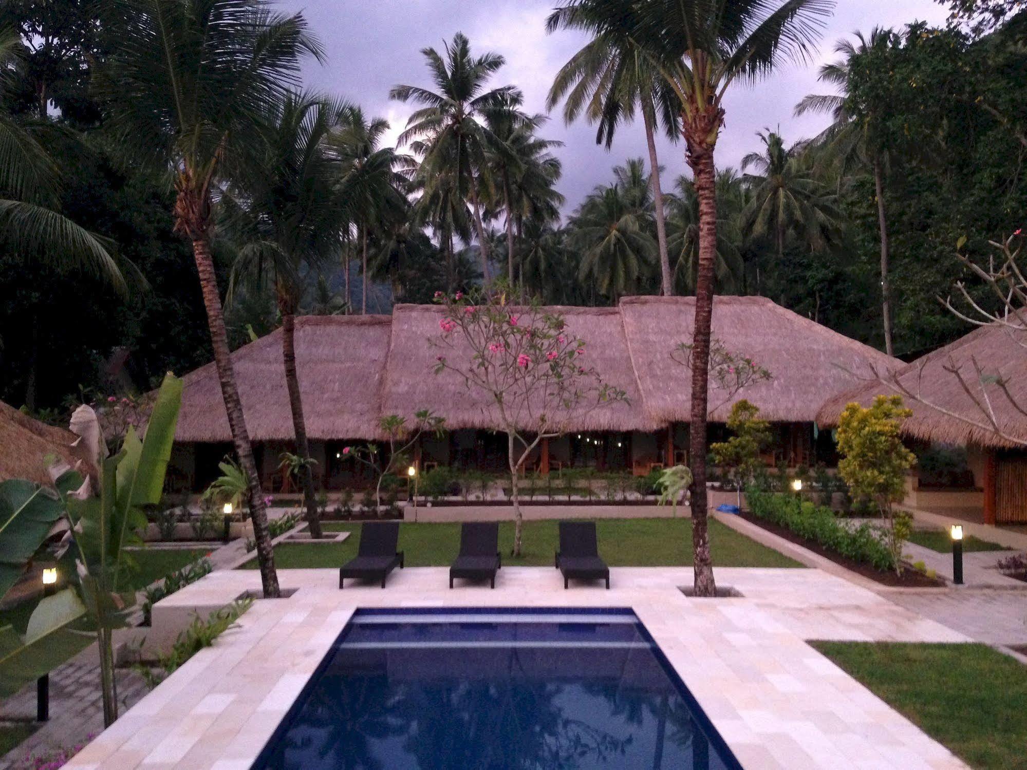 Mama Bella'S Retreat Bed & Breakfast Senggigi Ngoại thất bức ảnh
